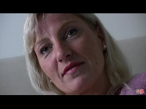 ❤️ Ema, keda me kõik keppisime ... Daam, käitu! ❤❌ Porno at us